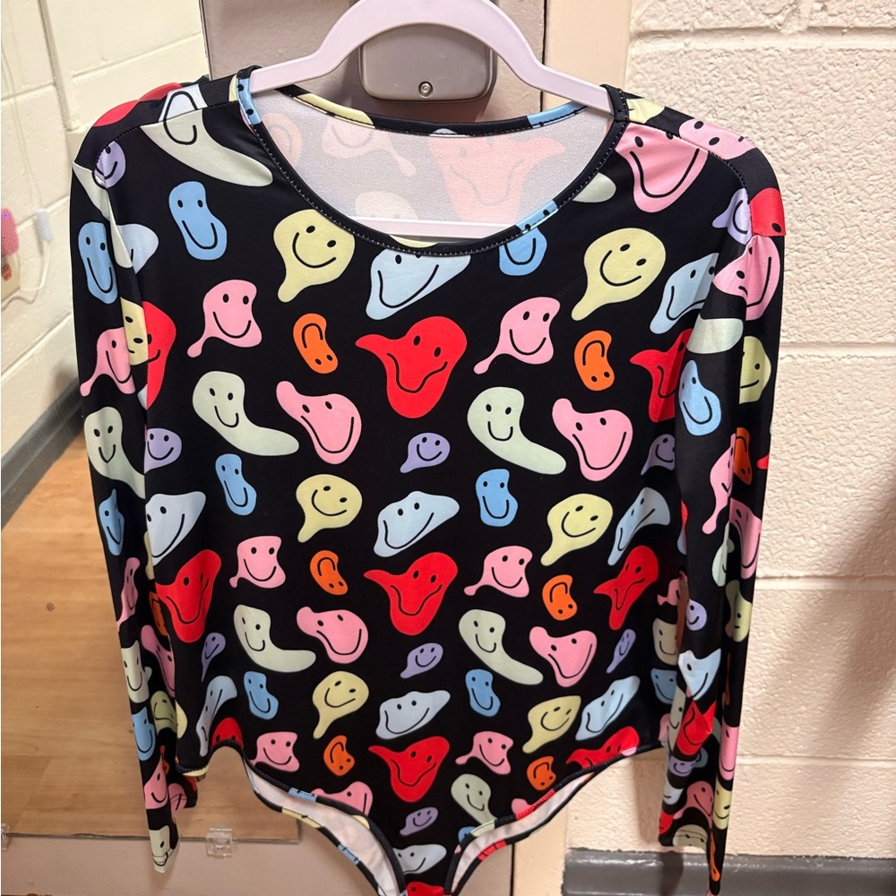 Smiley Face Print Long Sleeve Bodysuit